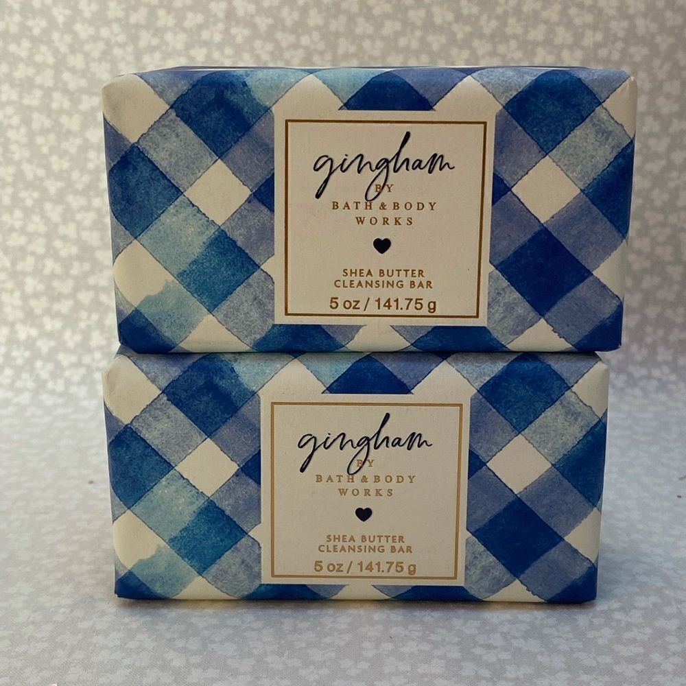 Bath and Body Works Gingham Shea Butter Cleansing Bar Qty:2 5 Oz each.